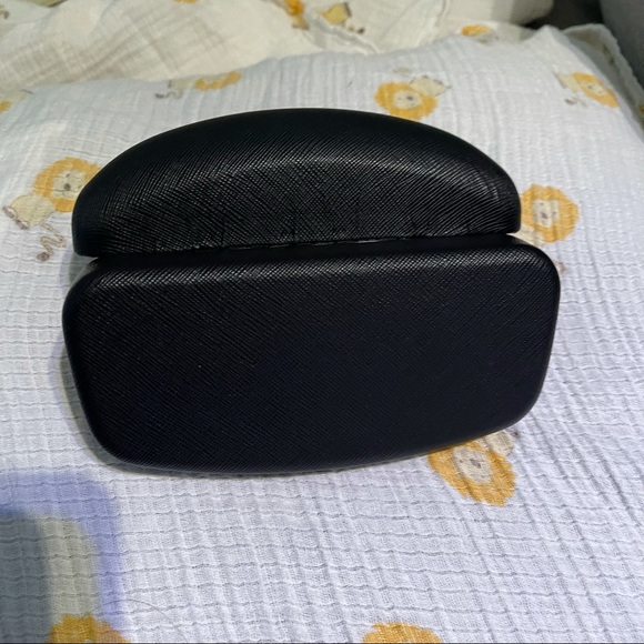 Salvatore Ferragamo Sunglasses eyeglass holder hard case - Picture 6 of 9